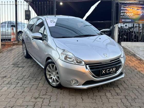 PEUGEOT 208 1.5 ALLURE 8V FLEX 4P MANUAL PEUGEOT 208 1.5 ALLURE 8V FLEX 4P MANUAL